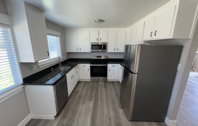 803 EL PORTAL AVE