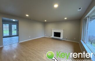 3 beds, 1 bath, $2,450