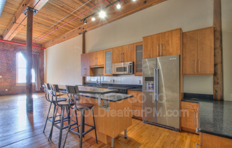 1400 Rosa L Parks Blvd, Apt 313
