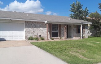 3 beds, 2 baths, $1,950