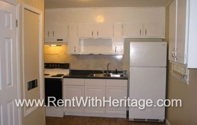 3 beds, 1 bath, $1,450