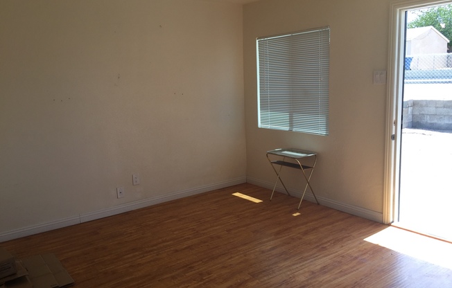 1 bed, 1 bath, 500 sqft, $995