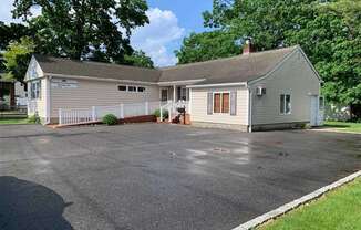 2131 Deer Park Avenue