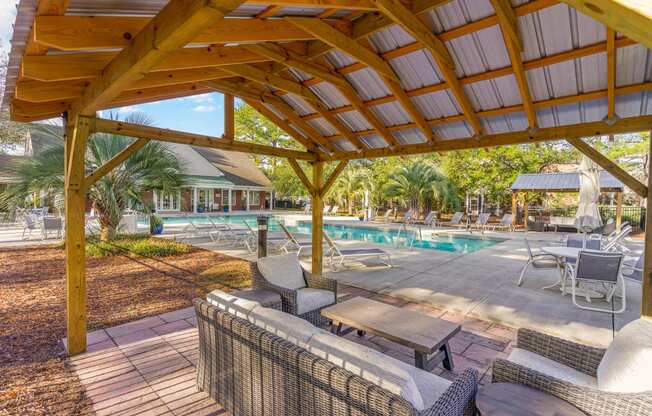 Poolside Grill Stations at Barclay Place Apartments, Wilmington