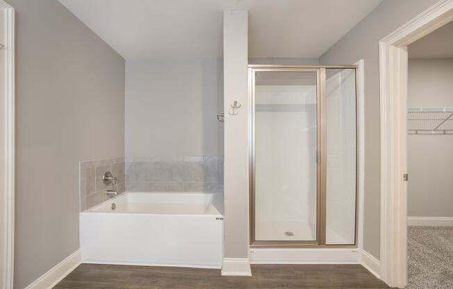 Model 2 Bathroom Tub and Stand-Alone Shower at Capital Grand Apartments in Tallahassee, FL