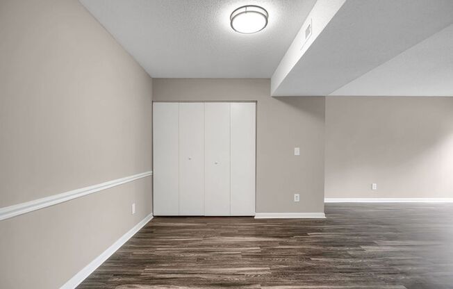 2 beds, 2 baths, 1,035 sqft, $1,225, Unit 403-H