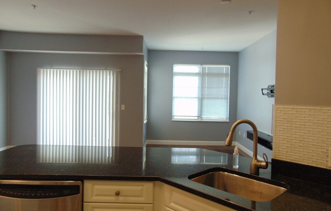 1 bed, 1 bath, 767 sqft, $2,200, Unit 2406