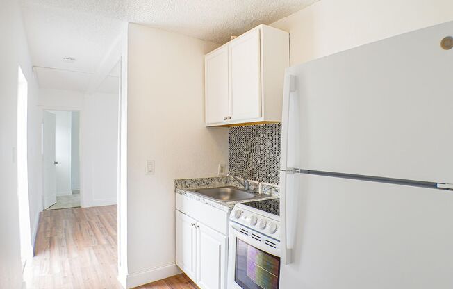 2 beds, 1 bath, 900 sqft, $1,400, Unit Unit C