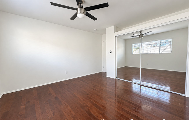 1159 N CURSON AVE