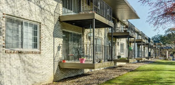 Cobblehill Apartments