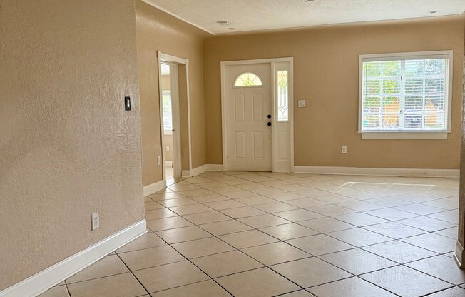 520 SW 56 AVE