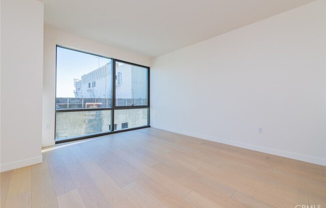 1 bed, 1 bath, 711 sqft, $2,800, Unit 1414