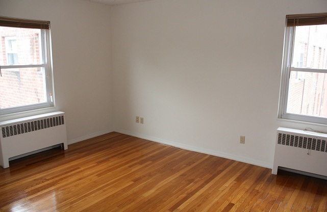1 bed, 1 bath, 610 sqft, $1,635, Unit 96EM2D