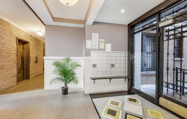 48 W 138 ST
