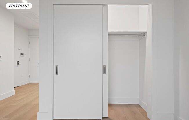 2 beds, 2 baths, $4,795, Unit 5E