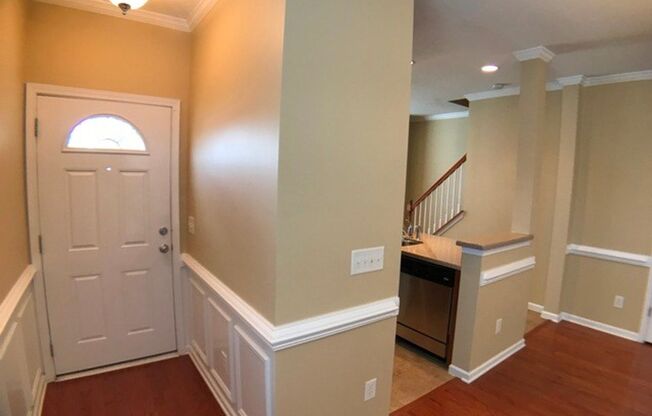 Highland Creek End-unit Townhome!