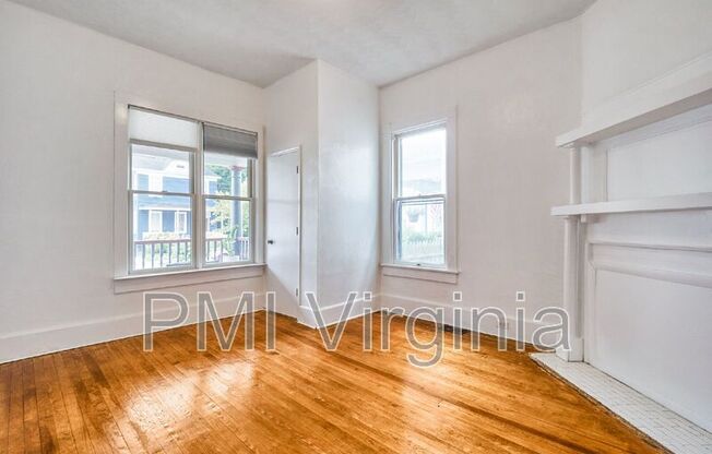 1050 ANN ST