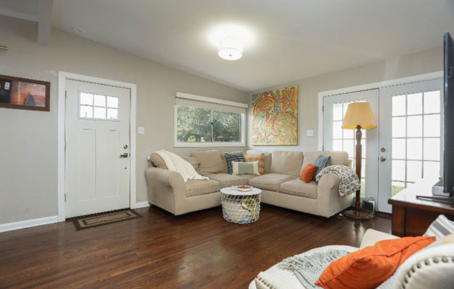 514 BRIGHTWOOD PL