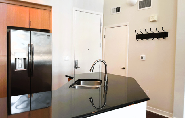 1 bed, 1 bath, $2,650, Unit # 631