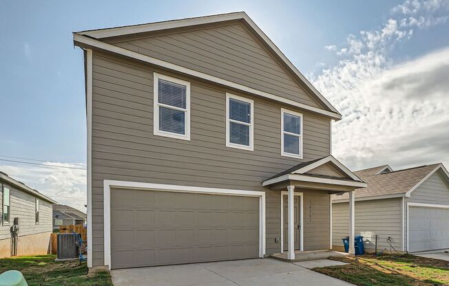 First time rental! 4 Bedrooms, 15 minutes from Lackland AFB