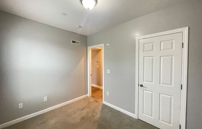 2 beds, 1 bath, 475 sqft, $1,595, Unit 3