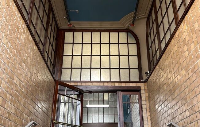 1 bed, 1 bath, $725, Unit Apt. 203 A - Female Co-Living SHARED APT