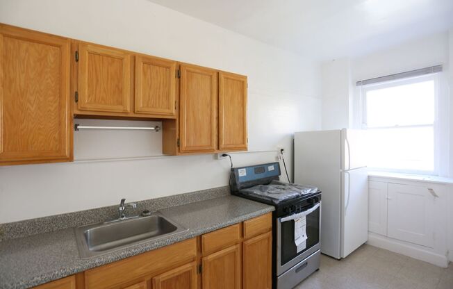 Studio, 1 bath, $1,795, Unit #403