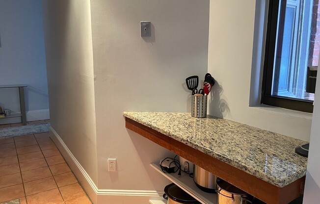 1 bed, 1.5 baths, 701 sqft, $3,600, Unit 3F