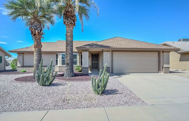 55+ Gorgeous Gem ready for Move in!