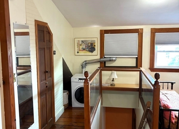 2 beds, 1.5 baths, 1,200 sqft, $4,500, Unit 3