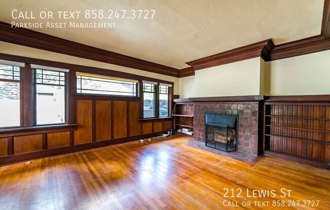 212 LEWIS ST
