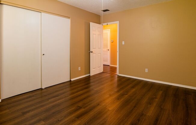 2 beds, 1 bath, $1,795, Unit Unit D