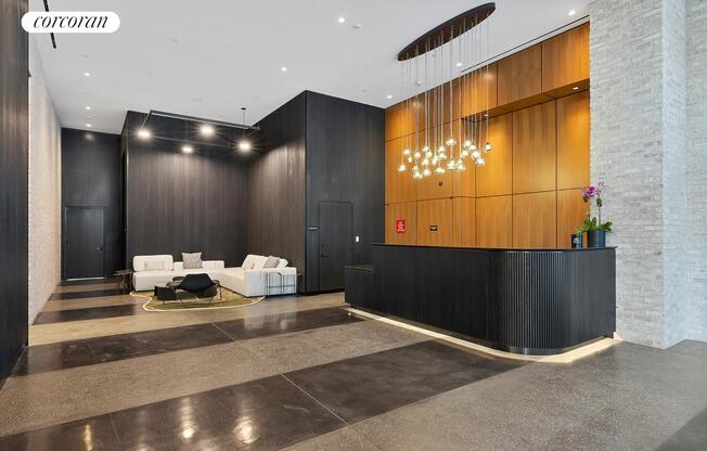 3 beds, 2 baths, $10,075, Unit 1601