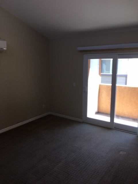 2 beds, 2 baths, $2,650, Unit Unit 284