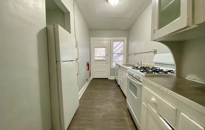 1 bed, 1 bath, 600 sqft, $995, Unit 1319-2E