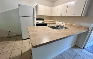 1 bed, 1 bath, 550 sqft, $1,050, Unit 83 - D