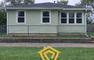 1210 S SHEFFIELD AVE