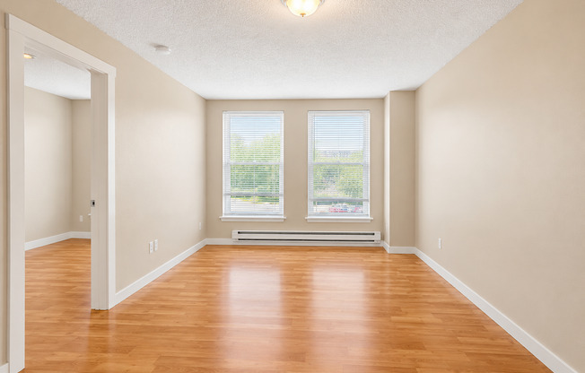 1 bed, 1 bath, 540 sqft, $1,440, Unit 32