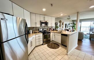 100 Park Avenue West