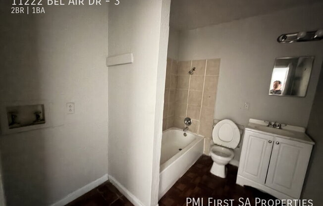 11222 BEL AIR DR