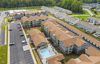 Grande at Geyser Falls Luxury Apartments Aerial View with Pool in Middle