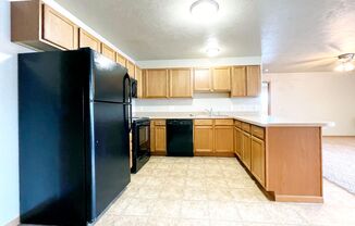 2 beds, 2 baths, 1,092 sqft, $1,195, Unit 1325-205