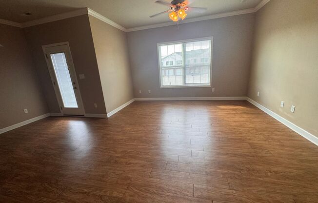 1 bed, 1 bath, 780 sqft, $795, Unit 252-F