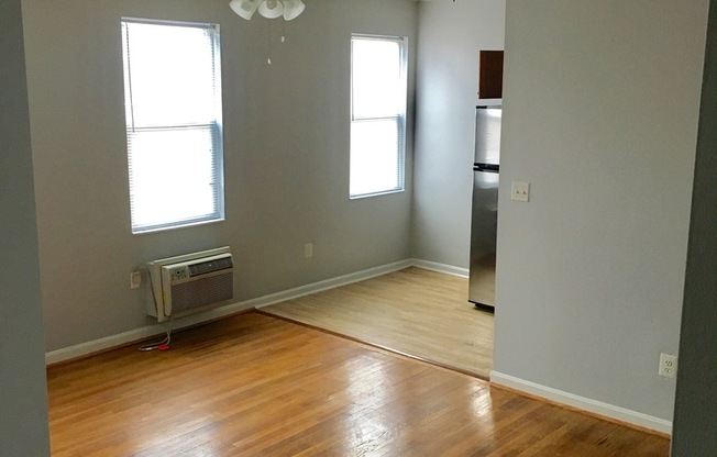 1 bed, 1 bath, 550 sqft, $1,595, Unit 301