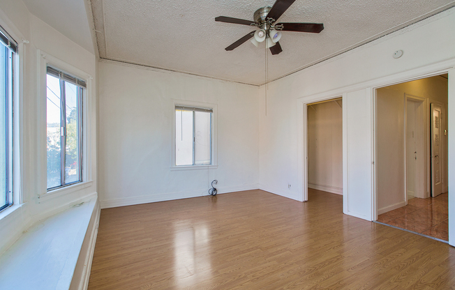 Studio, 1 bath, 600 sqft, $1,725