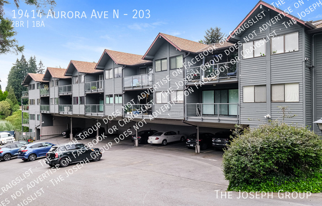 19414 AURORA AVE N