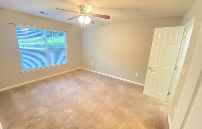 2 beds, 2 baths, 1,055 sqft, $1,200, Unit 5102