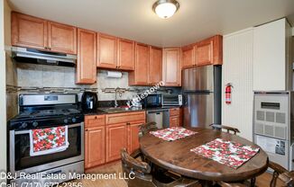 2 beds, 1 bath, 800 sqft, $1,095, Unit 129