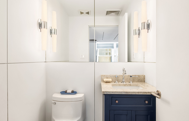 315 W 36 ST