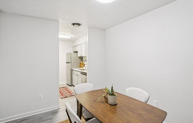 3 beds, 2 baths, 1,275 sqft, $1,749, Unit 12G